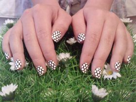 Minx nails polka dots.jpg